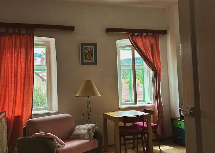 Hisa Velikanka_giantess *